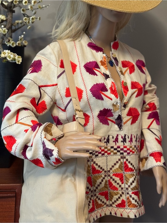 Tory Burch Tops - Tory Burch Cream Embroidered Linen Tunic with Red & Purple Accents